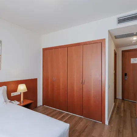 Sercotel Arrahona 3* ساباذيل