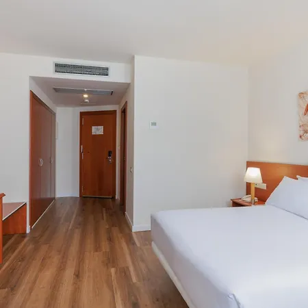 Hotel Sercotel Arrahona 3*