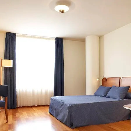 Hotel Sercotel Arrahona 3*