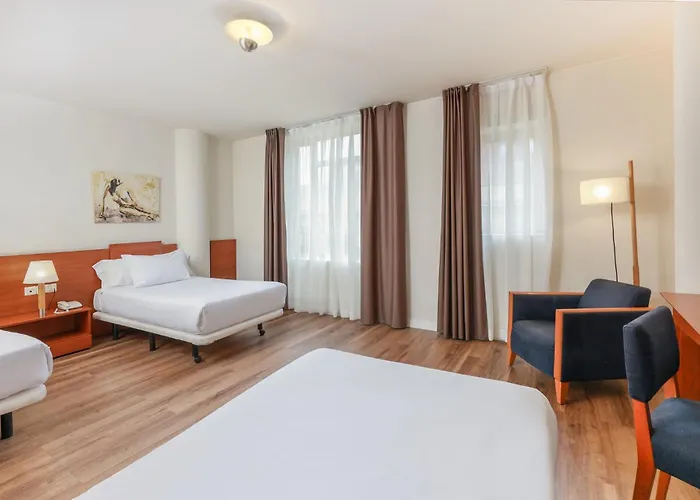 מלון Sercotel Arrahona