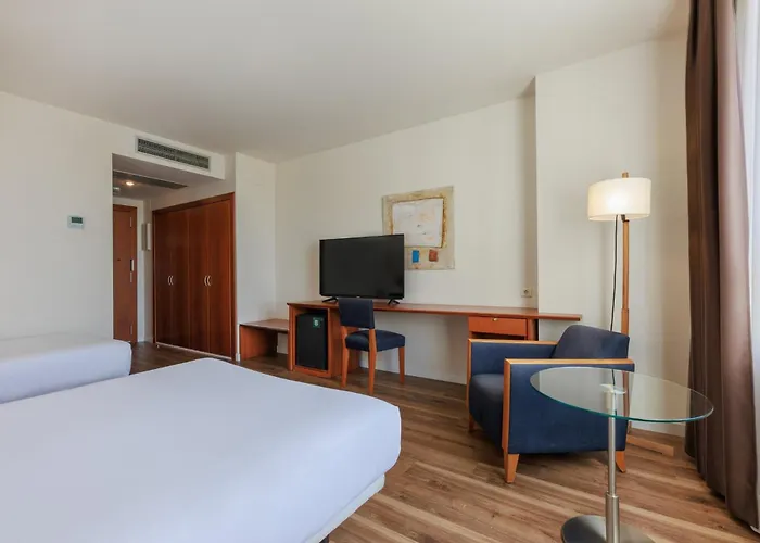 מלון Sercotel Arrahona 3*